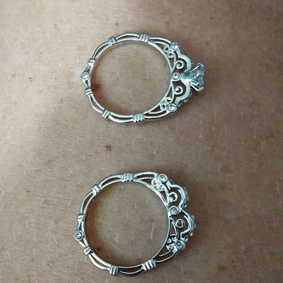 Beautiful ornate wedding set - Picture 3 of 4